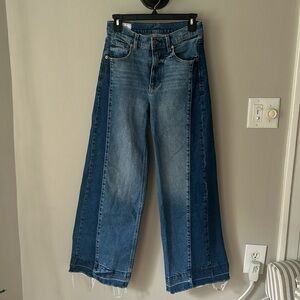 Gap High Rise Stride Two Tone Jean 26/2